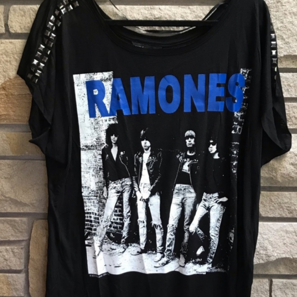 Ramones by Rock and Republic
